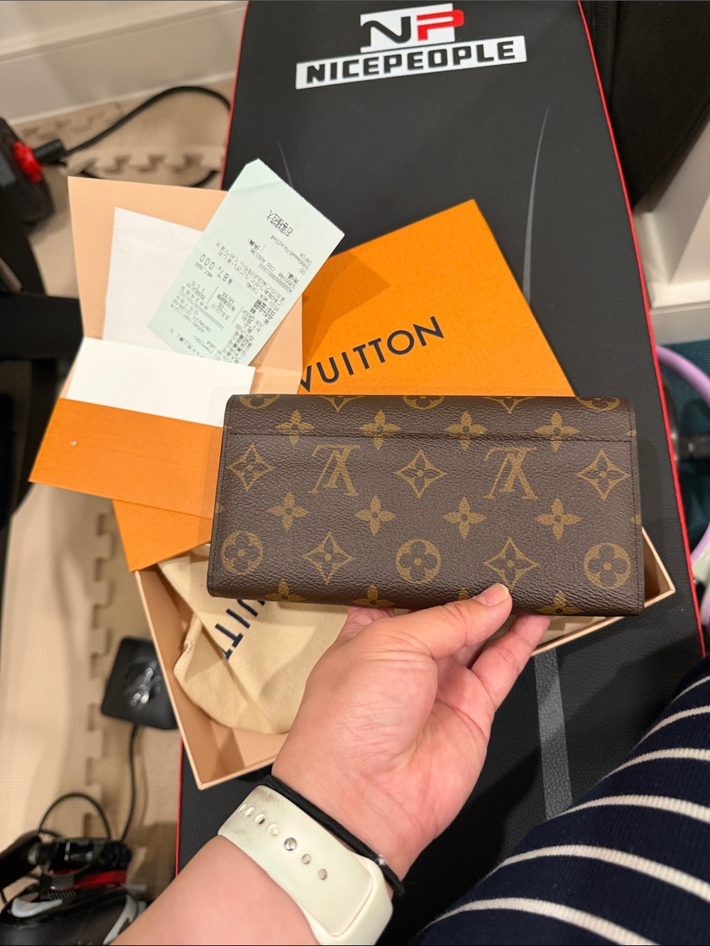 Louis Vuitton Brown Monogram Snap Continental Wallet - Picture 3 of 10